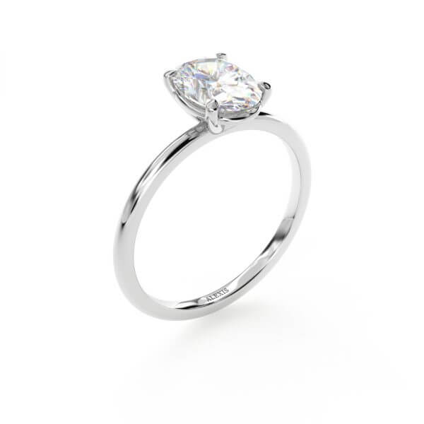 טבעת אירוסין "נטלי" טבעת סוליטר קלאסית משובצת יהלום אובל 1.00 קראט